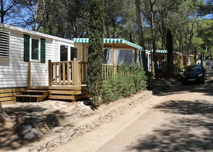 Kemping Mobile Homes By Kelair At Castell Montgri